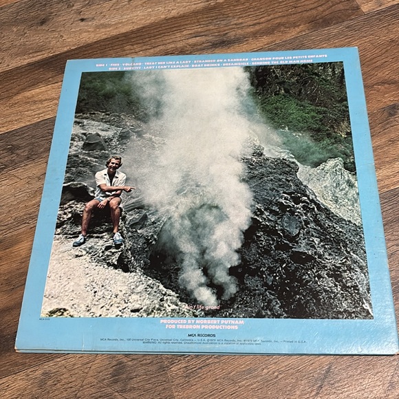 Jimmy Buffet-Volcano Vinyl Record - Picture 2 of 11